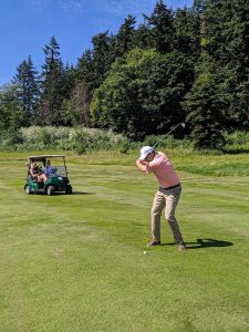 golfing-swing-golf-course-swinomish